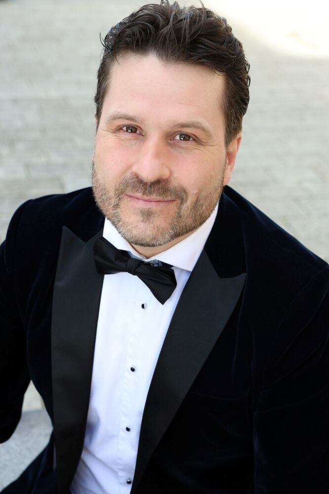 Portrait Daniel Szeili