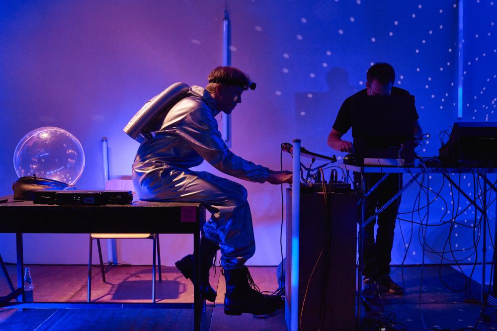 Jonas Julian Niemann &amp; Audionaut (Max Zeller)